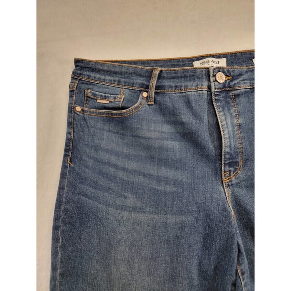 NWOT Nine West Chrystie Capri Blue Jeans, SZ 16 - Picture 2 of 5